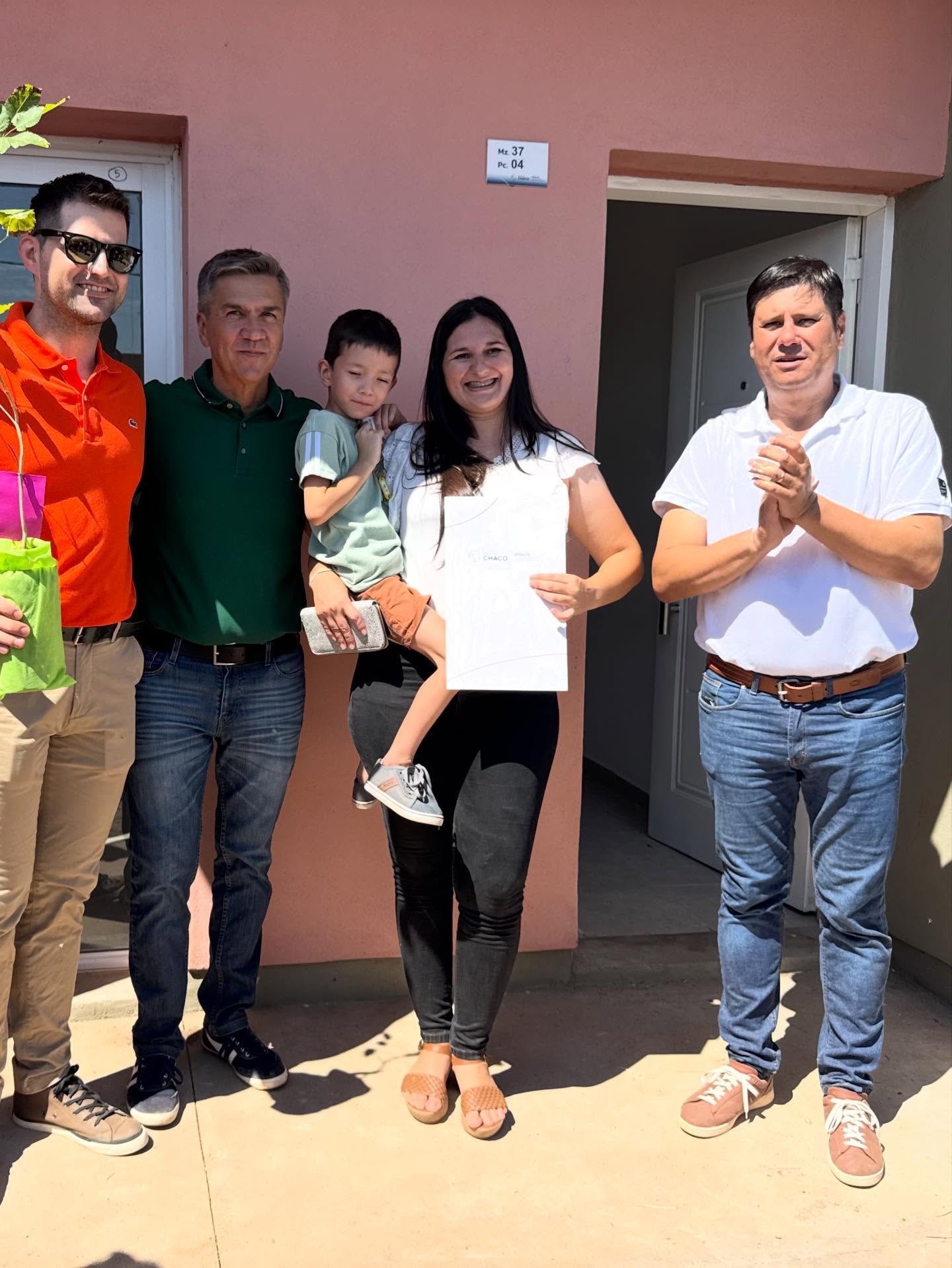 Más viviendas para Quitilipi: 32 familias cumplieron el sueño de la casa propia