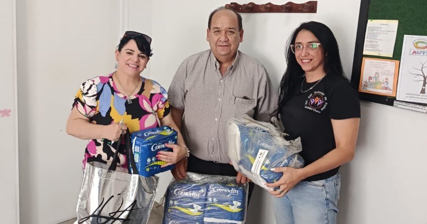Autoridades municipales visitaron el Instituto San Antonio de Padua y recibieron donaciones